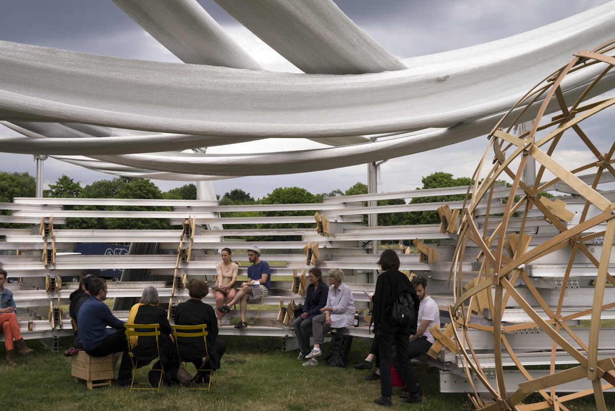 festivalzentrum | umschichten (peter weigand + lukasz lendzinski)